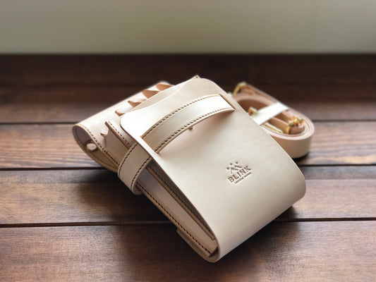 すっきりシンプル。5丁用シザーケース〈-haco short-〉のご紹介